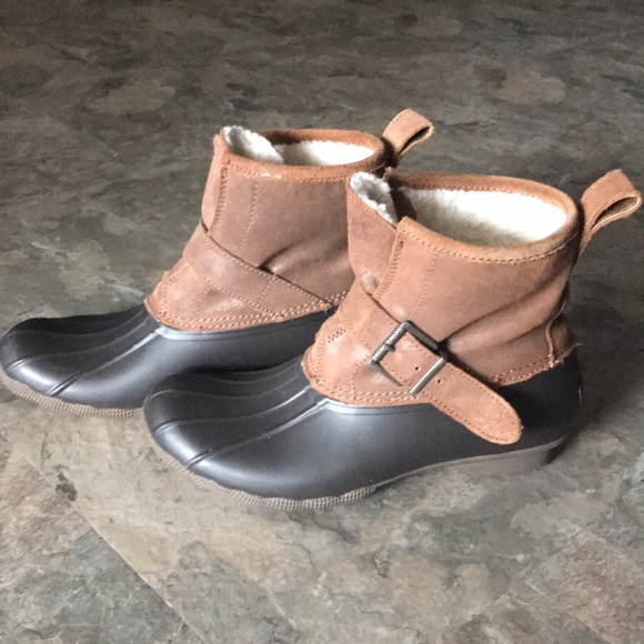 sperry top sider rip water snow boot